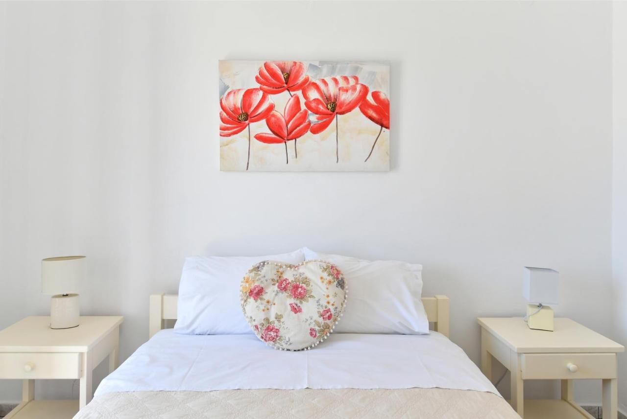 White Rooms Paros Naoussa Esterno foto